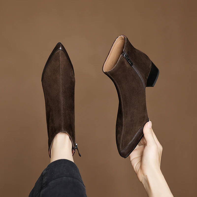 DP-389 KADIN TOPUKLU BOT