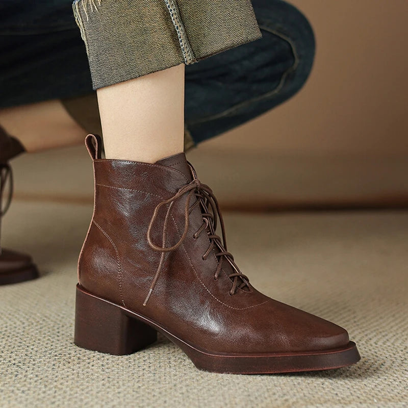 DP-381 KADIN TOPUKLU BOT